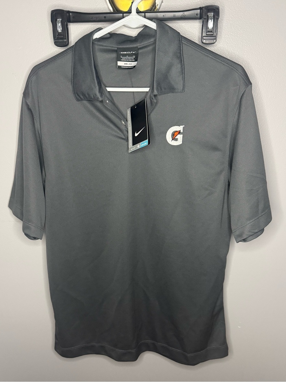 Nike Golf Dri-FIT Moisture Wicking Men’s Gray Polo Shirt S Embroidered Logo